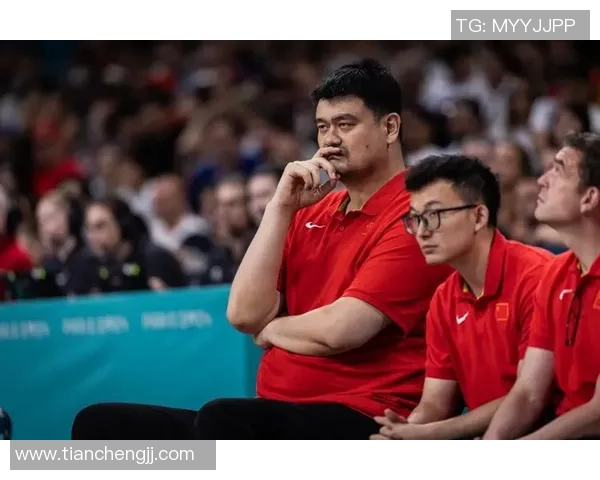 姚明与杭职的深度合作开启篮球教育新篇章助力青年成长与发展 姚明与杭职的深度合作开启篮球教育新篇章助力青年成长与发展