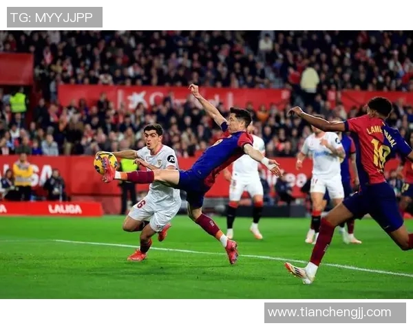 全球足球明星汇聚的精彩瞬间图集展示 全球足球明星汇聚的精彩瞬间图集展示