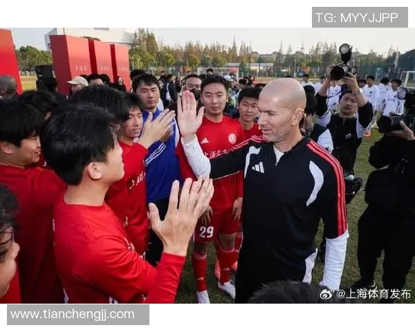 齐达内与德国足球的传奇交汇点及其对足球发展的深远影响